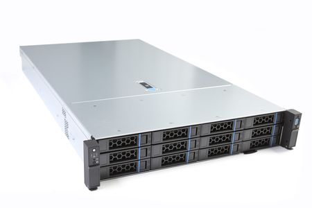 Серверная платформа HN-466535 на базе материнской платы с LGA 4677 на 12 HDD 3,5” дисков спереди и 2 SATA 2,5” на задней панели